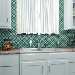 Brand new 🌟 Merola Tile Hudson Tangier Emerald 12.38" X 12.5" Porcelain Mosaic Tile 👏